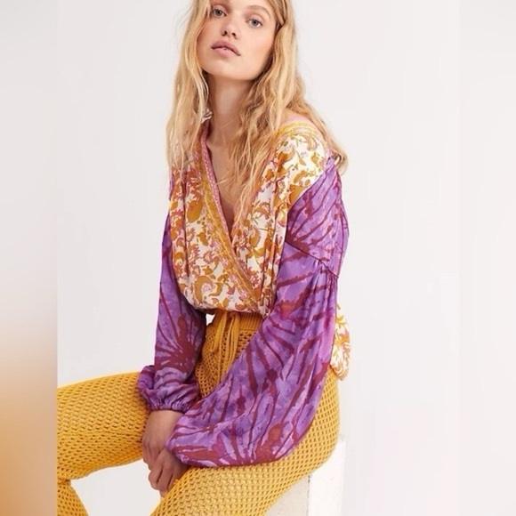 Free People Cruisin Together Mixed Print Puff Sleeve Surplice Top | Large - Picture 15 of 15